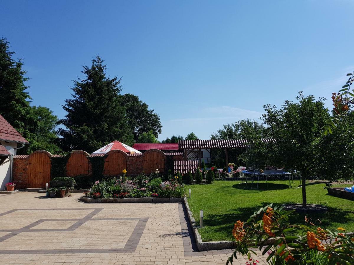 Cudowny Zakatek Z Ogrodem I Basenem Apartment Bukwica  Exterior foto